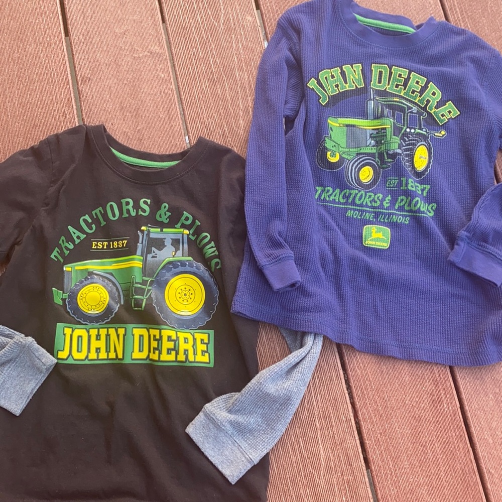 John Deere long-sleeved shirts